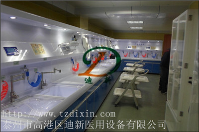 理想的内镜清洗装置就在泰州迪新  内镜清洗工作站  内镜清洗系统