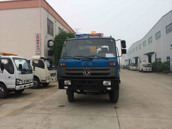 东风153国四清障带吊机厂家直销  随车吊  一拖二清障车