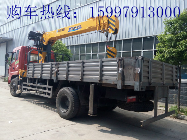 东风特商10吨徐工随车吊厂家大甩卖  东风随车吊
