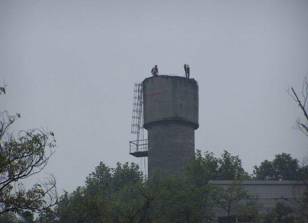 米泉水塔公司《水塔拆除-水塔定向》