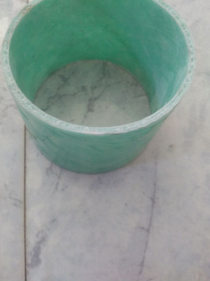 四平订购缠绕成型玻璃钢管-成熟技术生产玻璃钢管的厂家