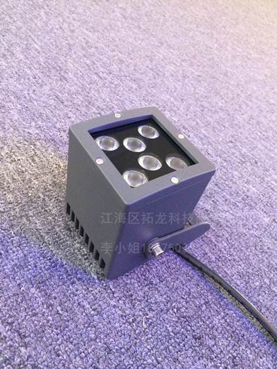 9W酒店廊柱照明LED投射灯 纯白光LED投射灯报价  3*3W新款射灯  9W丝印玻璃射灯  屋檐照明投射灯