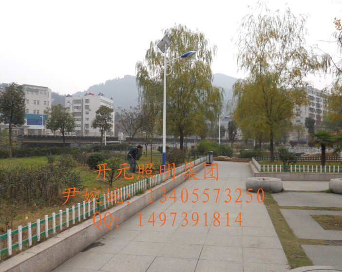 供应湖南怀化市沅陵县太阳能路灯厂家直销 沅陵县太阳能路灯价格&nbsp;&nbsp;怀化太阳能路灯&nbsp;&nbsp;怀化沅陵县路灯厂