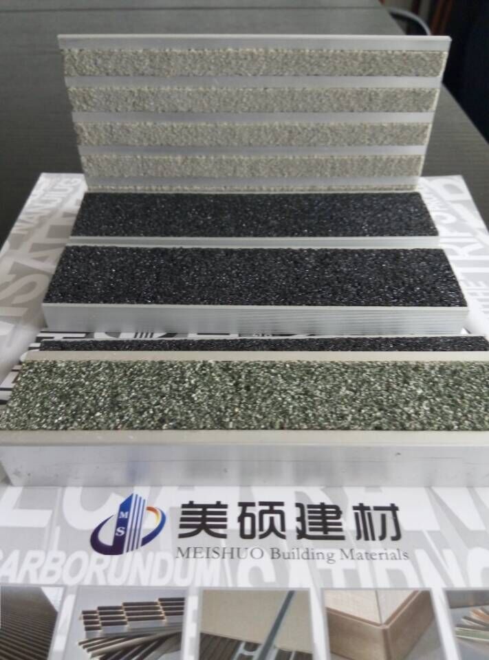 不锈钢楼梯防滑条