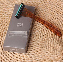 酒店宾馆一次性剃须刀  一次性用品