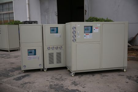 水加热器_南京星德机械有限公司 模温机 油式模温机