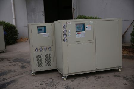 水加热器_南京星德机械有限公司 模温机 油式模温机