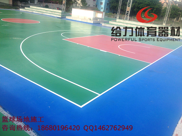 肇庆地胶篮球场地施工 四会工厂小区彩色篮球场地改造  小区篮球场地建设  公园篮球场地施工  学校篮球场地施工