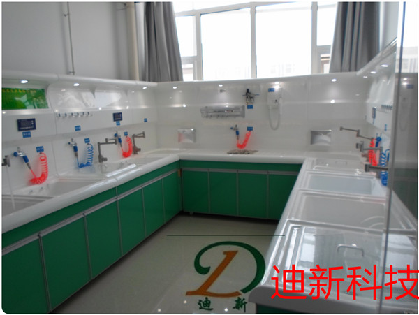 迪新一对一为您定做内镜清洗消毒工作站  内镜清洗中心  内镜清洗系统  内窥镜洗消中心