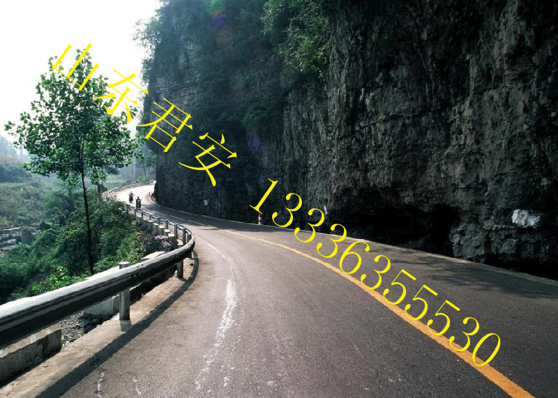 供应河南信阳市波形梁钢板护栏--护栏板厂家&nbsp;&nbsp;信阳市波形护栏&nbsp;&nbsp;高速护栏板&nbsp;&nbsp;公路波形护栏