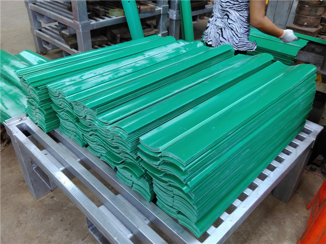 蒙古包高速玻璃钢隔音板  玻璃钢防眩板价格  玻璃钢防眩板厂家  玻璃钢防眩板批发