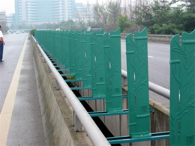 蒙古包公路护栏FRP模压防眩板  玻璃钢防眩板价格  玻璃钢防眩板厂家  玻璃钢防眩板批发