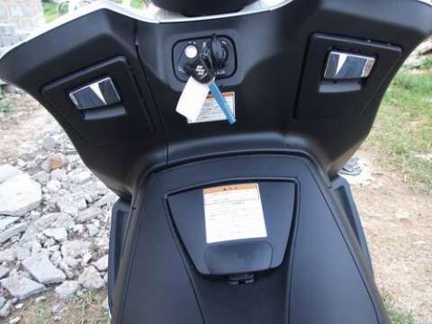 09年Suzuki Gemma 250 摩托车跑车生产商报价  川崎摩托车跑车  本田摩托车跑车  杜卡迪摩托车跑车