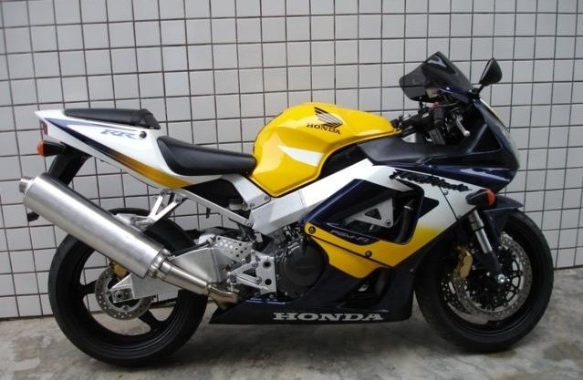 本田CBR929RR摩托车原装摩托车发动机配件  庞巴迪越野沙滩车  四驱越野车摩托车  铃木摩托车跑车