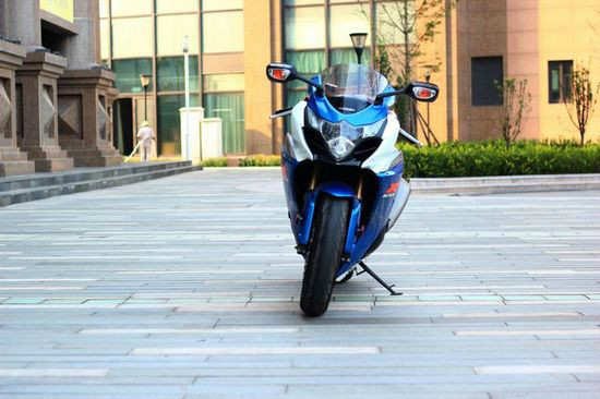 铃木GSX-R1000摩托车进口摩托车报价  川崎摩托车跑车  四轮越野沙滩车报  四驱越野摩托车