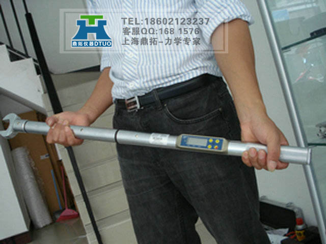60Nm数显式扭矩扳手，电子测力扭力板子