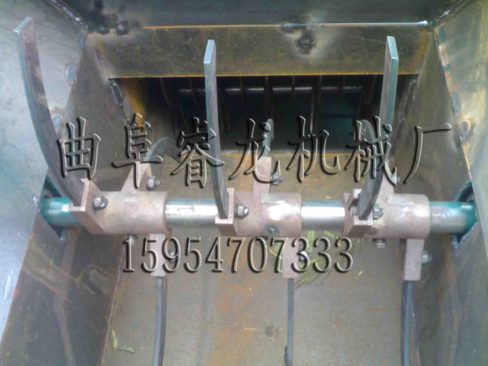 550型全自动进料粉碎机 柴油机带动秸秆粉碎机厂家 秸秆粉碎机图片 颗粒粉碎机厂家 麦秸粉碎机批发