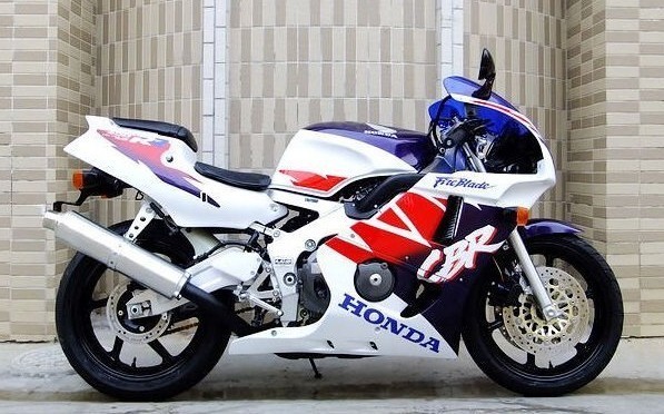 本田CBR400RR摩托车进口摩托车跑车原装跑车报价  川崎摩托车跑车  本田摩托车跑车  杜卡迪摩托车跑车