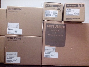 三菱变频器FR-E740-2.2K-CHT三菱变频调速器  三FR-E700