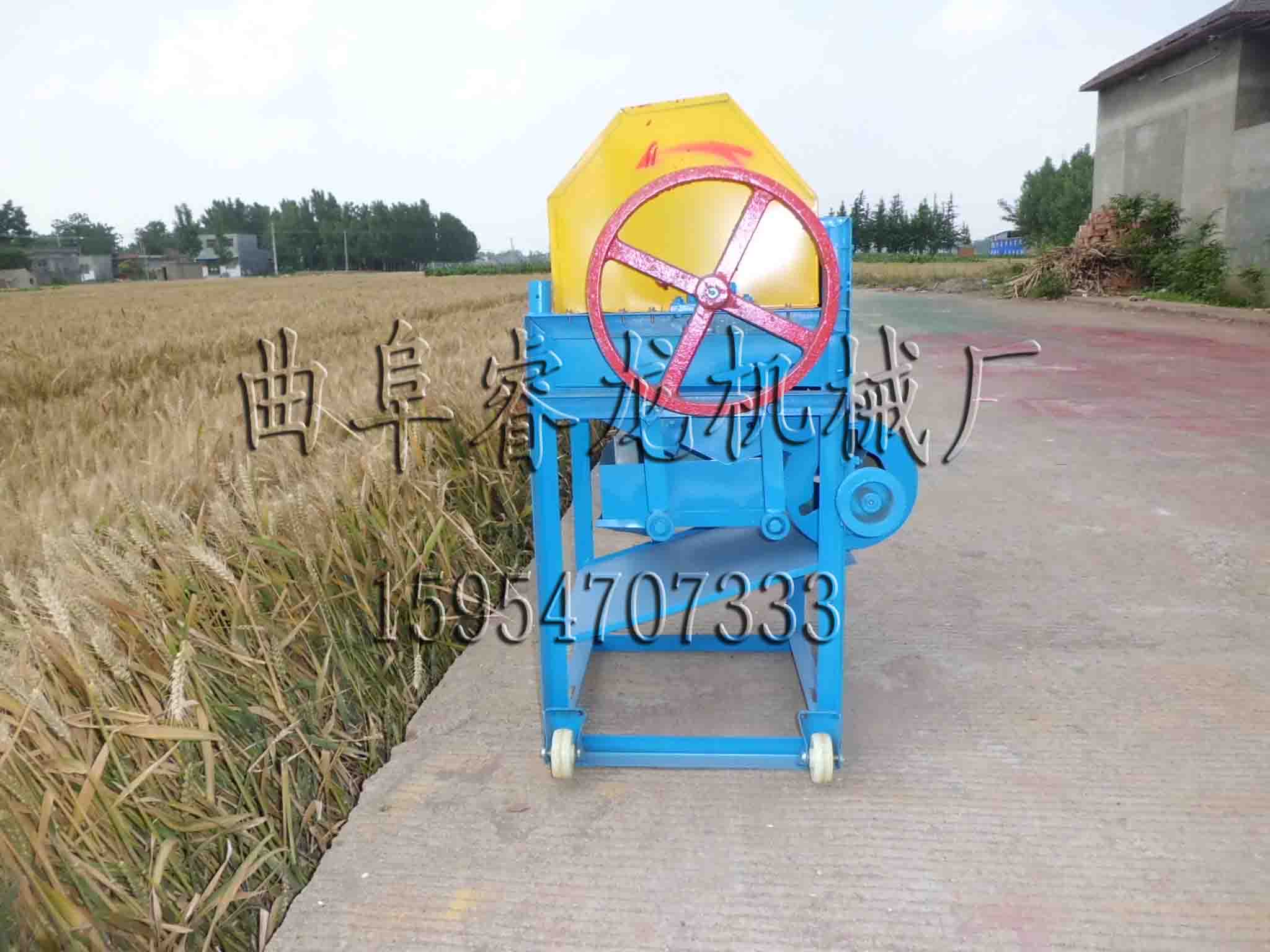 花生摘果机原理 高产量摘果机设备&nbsp;&nbsp;打花生机械型号&nbsp;&nbsp;摘果机设备厂家&nbsp;&nbsp;自动进料摘果机