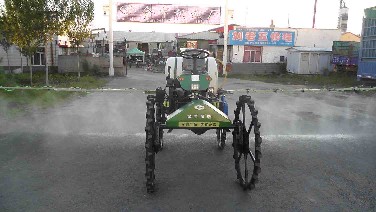 水田多功能运输车  水田运苗车  多功能喷药车  水田多功能施肥车