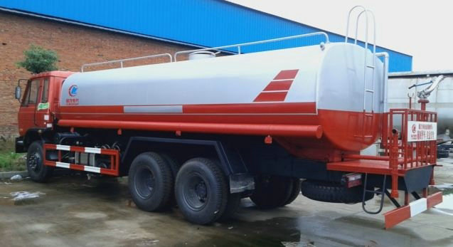 东风后双桥运水车,天津洒水车厂家