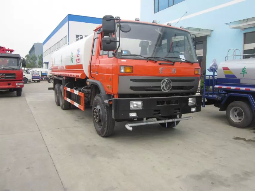 东风后双桥运水车,天津洒水车厂家