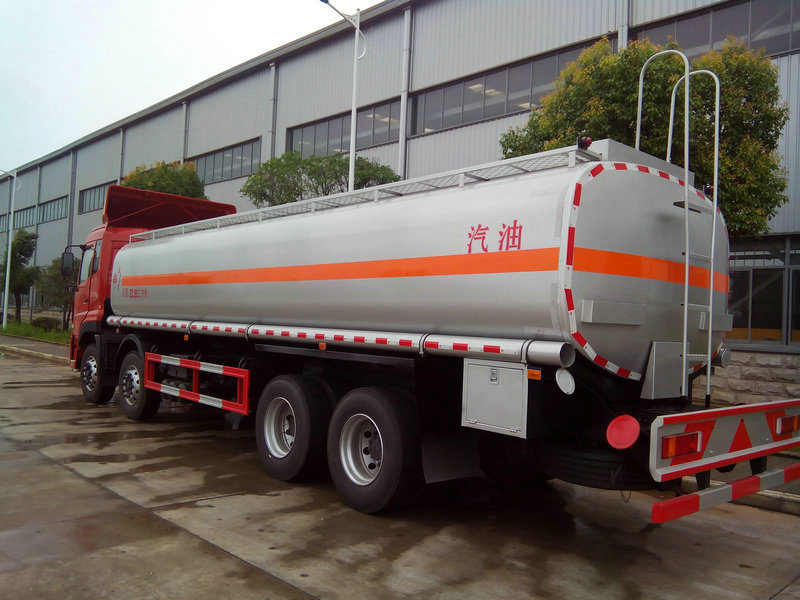20方东风后双桥运油车,湖北5吨加油车哪里买