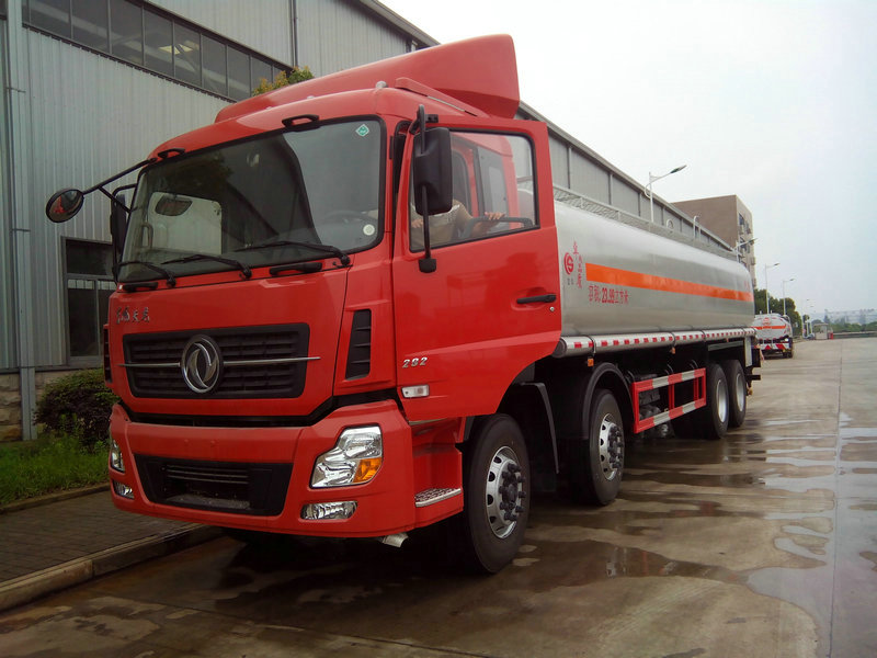 20方东风后双桥运油车,湖北5吨加油车哪里买