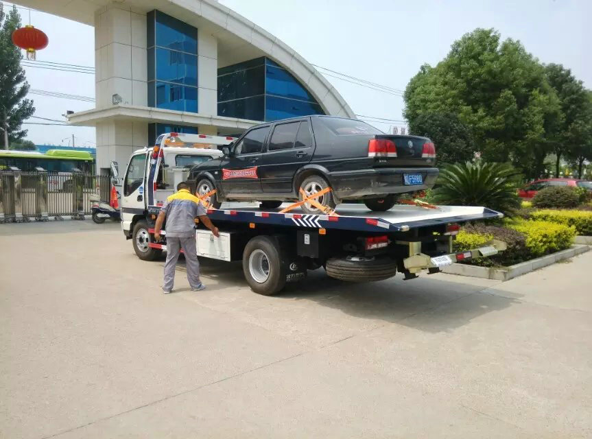 国四江淮一拖二清障车,多利卡一拖二清障车