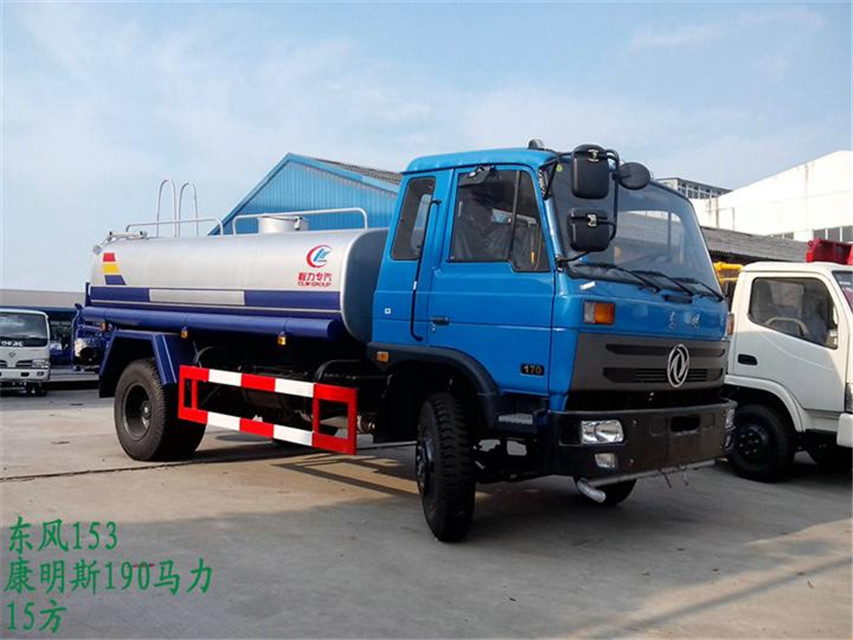 北京洒水车出租 ,5吨园林绿化洒水车