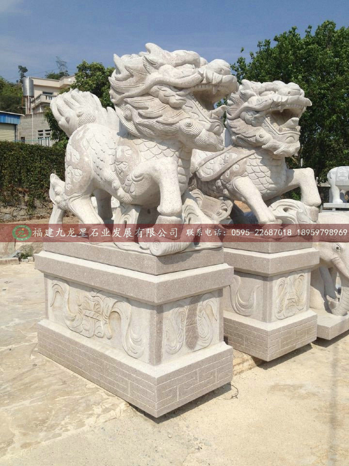 供应石雕麒麟 大理石麒麟雕刻 石头麒麟摆件 惠安雕刻厂&nbsp;&nbsp;青石麒麟&nbsp;&nbsp;石材麒麟&nbsp;&nbsp;麒麟雕刻厂