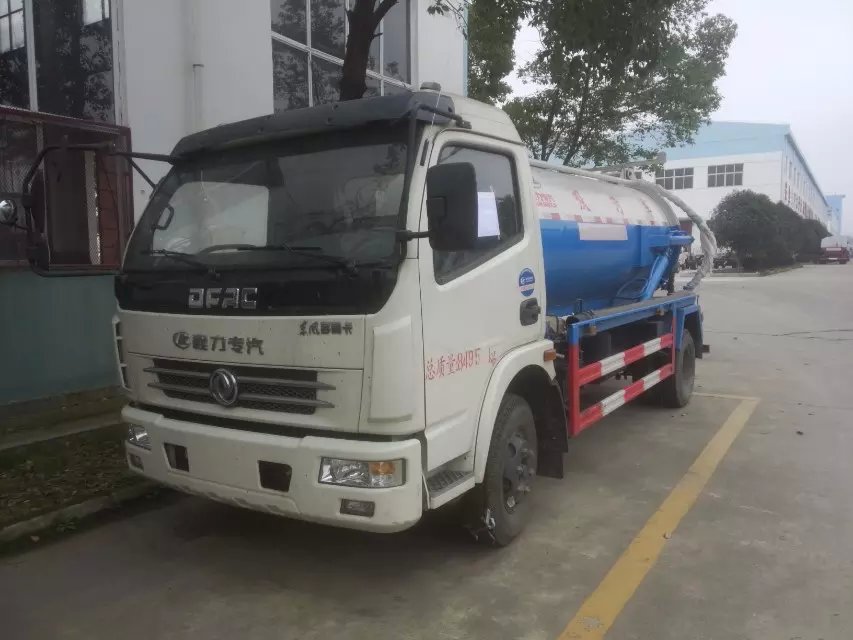 采购东风多利卡吸污车,吸污车吸粪车价格&nbsp;&nbsp;东风多利卡污泥吸&nbsp;&nbsp;湖北吸污车直销&nbsp;&nbsp;湖北6方吸污车销