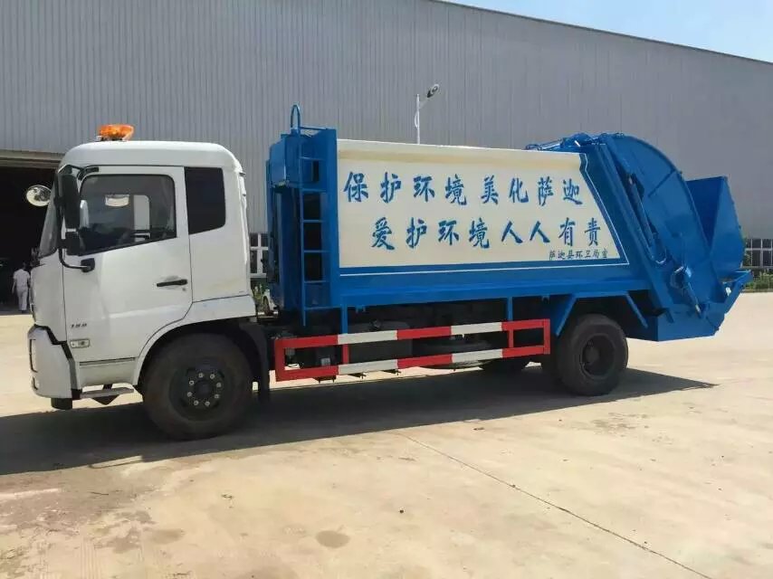 长安小型勾臂垃圾车销售,侧装式垃圾车