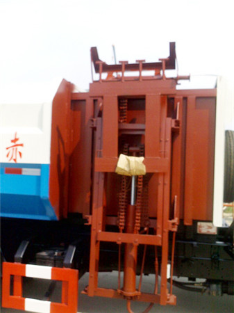 东风EQ145挂桶自装卸式垃圾车,东风140挂桶垃圾车多少钱