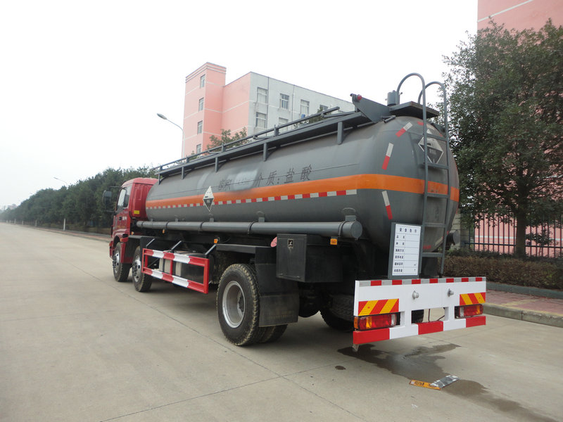 欧曼26方化工液体运输车价格,化工品运输车