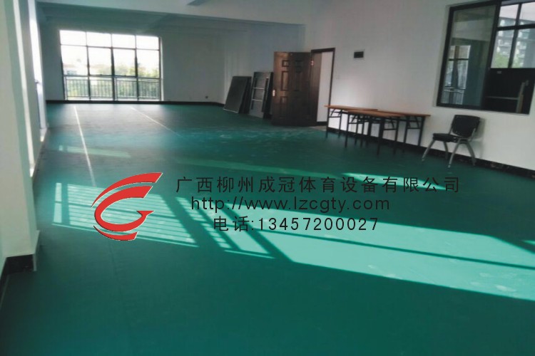 桂林室外PVC篮球场地胶价格  南宁PVC塑胶  PVC地胶球场  PVC地垫球场