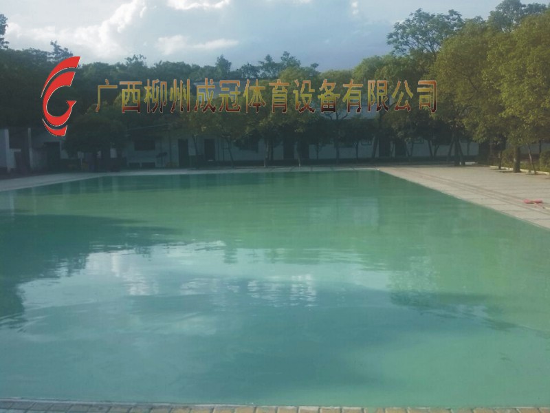 柳州长河硅PU塑胶地垫球场材料  长河硅PU球场  成冠长河硅PU材料  硅胶球场材料