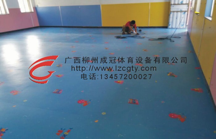 广西防滑PVC铺设，广西幼儿园室内地胶铺设  幼儿园安全地垫  幼儿园地板胶
