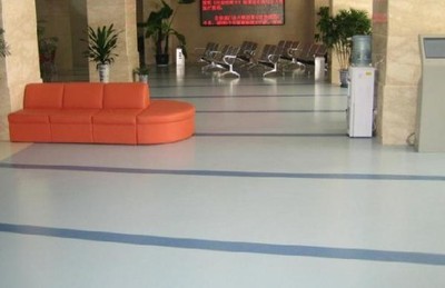 桂林室外地垫脚施工队，幼儿园安全地垫施工队  PVC地胶球场  北海PVC塑胶地板  南宁PVC塑胶地板
