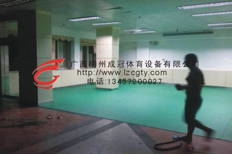 桂林室外地胶铺设，PVC商用地板  阳朔PVC塑胶  全州PVC塑胶  灵川PVC塑胶