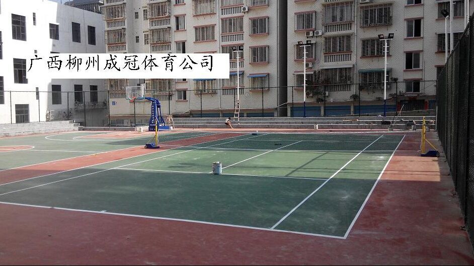 柳州室外照明灯杆安装厂家，小区球场灯杆安装的价格是多少  篮球场专用灯  羽毛球场照明