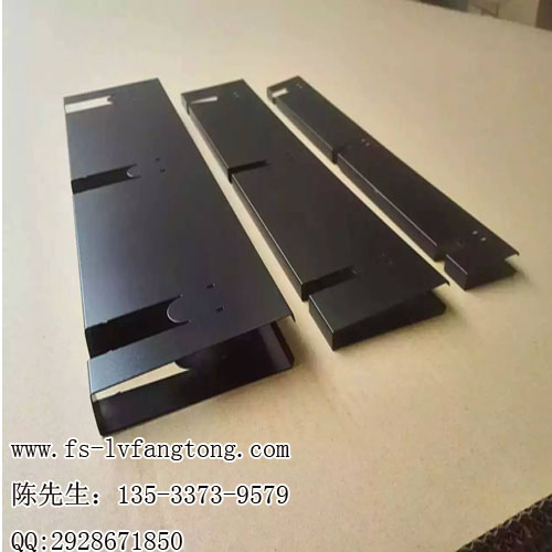 铝格栅