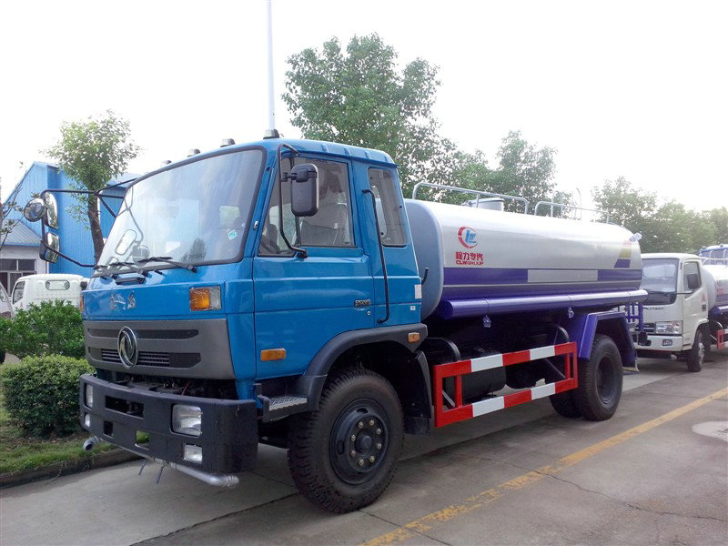 环卫车洒水车 ,东风劲卡5吨洒水车