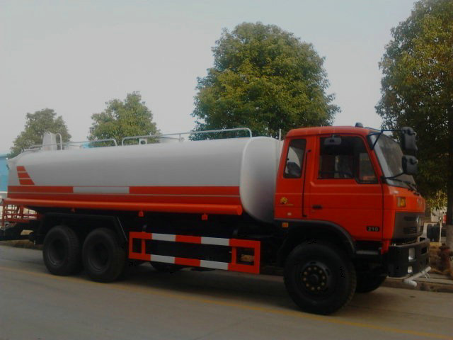 环卫车洒水车 ,东风劲卡5吨洒水车
