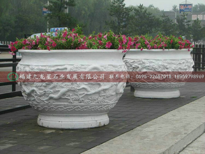 石雕花盆4