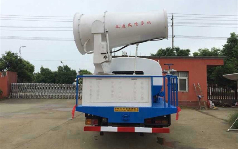 10方多功能东风抑尘车,大型雾霾霧炮车