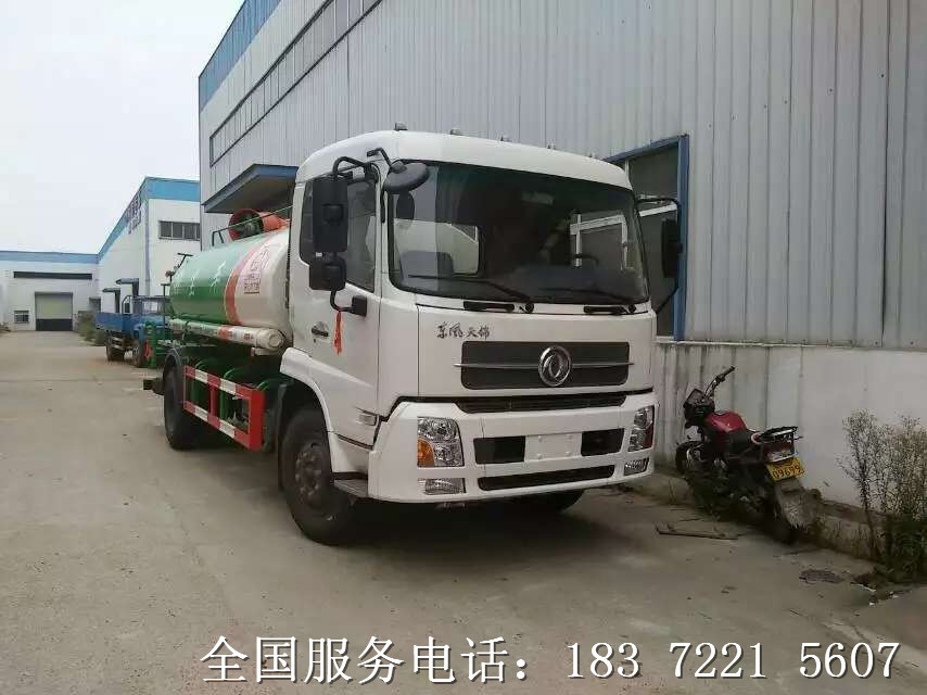 东风天锦送水车18372215607