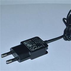 欧规USB充电器5V1000mA英规电源适配器