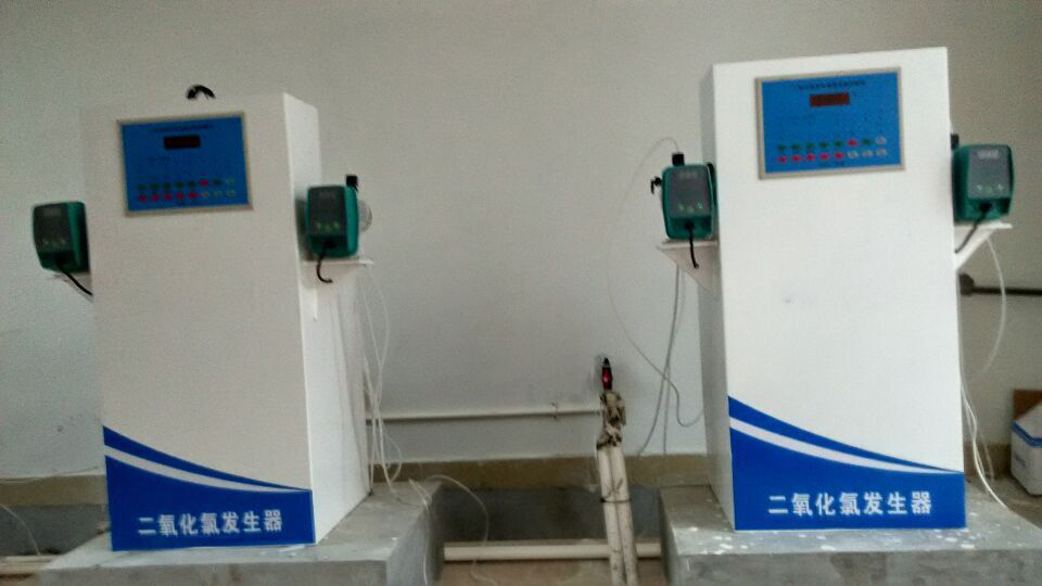 全自动二氧化氯发生器  余氯型发生器  流量型发生器  PLC发生器